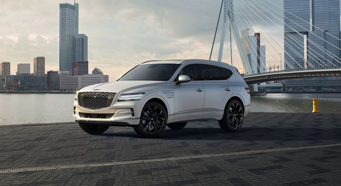 Genesis GV80 Prestige Signature 2022 chính thức ra mắt, có giá từ 77.200 USD