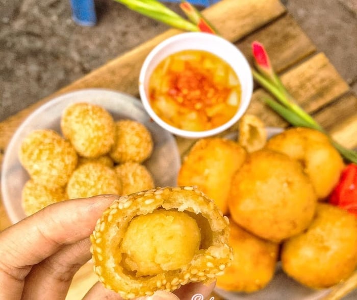 Bánh rán mặn Hà Nội