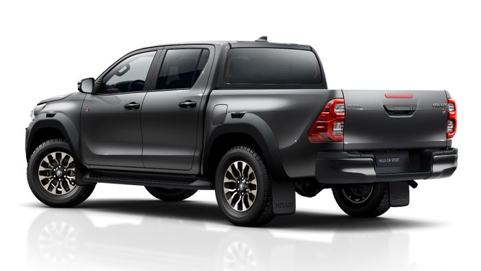 Toyota Hilux GR Sport 2022 ra mắt với diện mạo mới và hệ thống treo được nâng cấp trong hình ảnh 2022-toyota-hilux-hilux-gr-sport-eu-spec-6-zoom.jpg