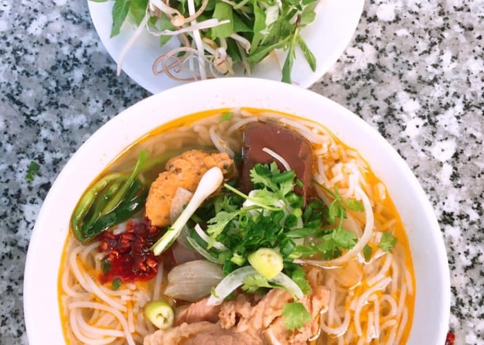 Bún bò Huế Hội An