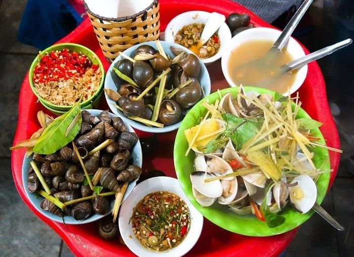 Quán ốc ngon ở Hà Nội