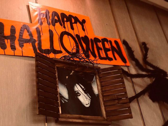 Trang trí lớp mầm non trong ngày Halloween