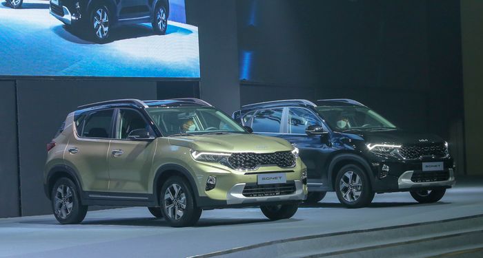 Ảnh thực tế của Kia Sonet 2021, giá từ 499 triệu, vừa được ra mắt. (sonet-2021-2.jpg)