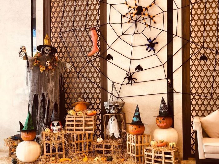 Trang trí lớp mầm non trong ngày Halloween