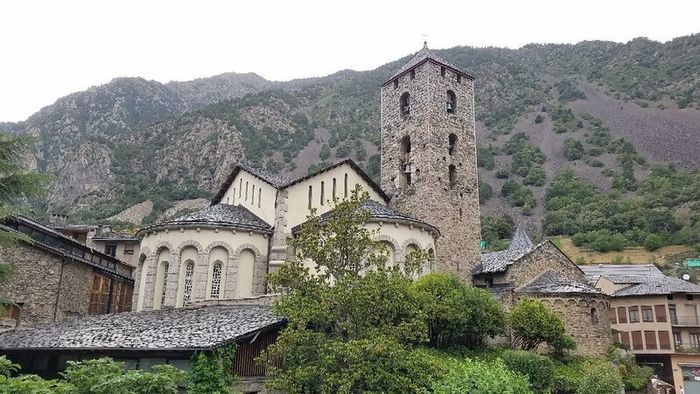 Andorra - xứ sở thần tiên, nơi đẹp như trong truyện cổ tích sau những dãy núi tuyết