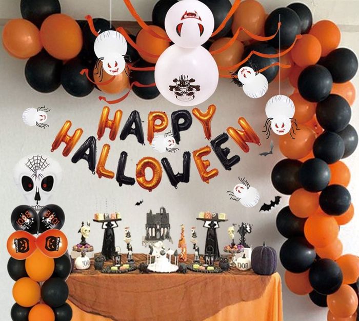 Trang trí lớp mầm non trong ngày Halloween