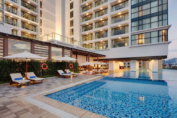 Vinpearl Condotel Beachfront Nha Trang mang đến không gian sống yên bình.