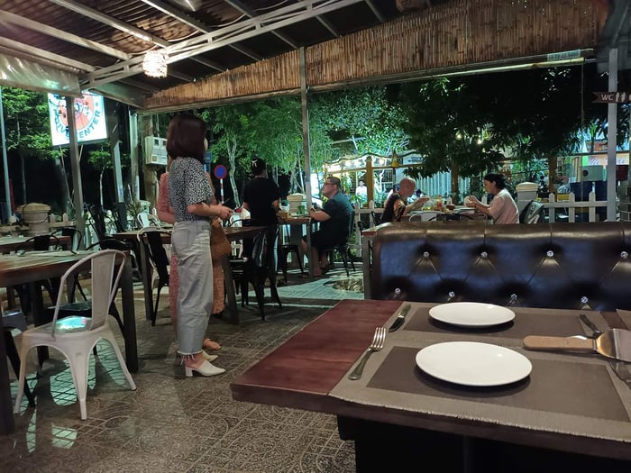 Bar 200 Côn Đảo và các dịch vụ tuyệt vời để chiều lòng thực khách 4