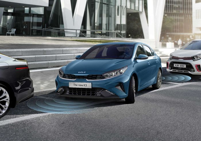 Xe Kia K3 2.0 Premium 2021 chính thức ra mắt tại thị trường Việt Nam, có giá bán là 689 triệu đồng