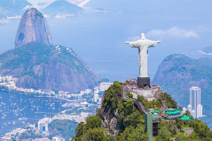 Trải nghiệm du lịch Brazil và khám phá thế giới với sắc màu Latinh đặc trưng