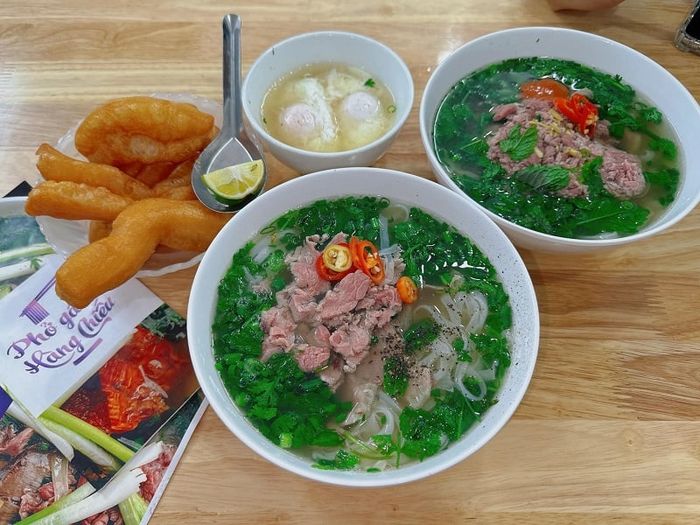 Phở đêm Hà Nội