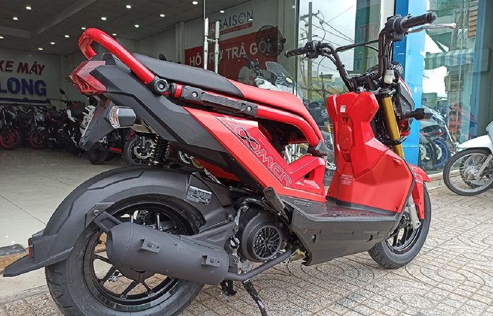 Honda Zoomer X 2021 - Xe tay ga 'độc đáo'