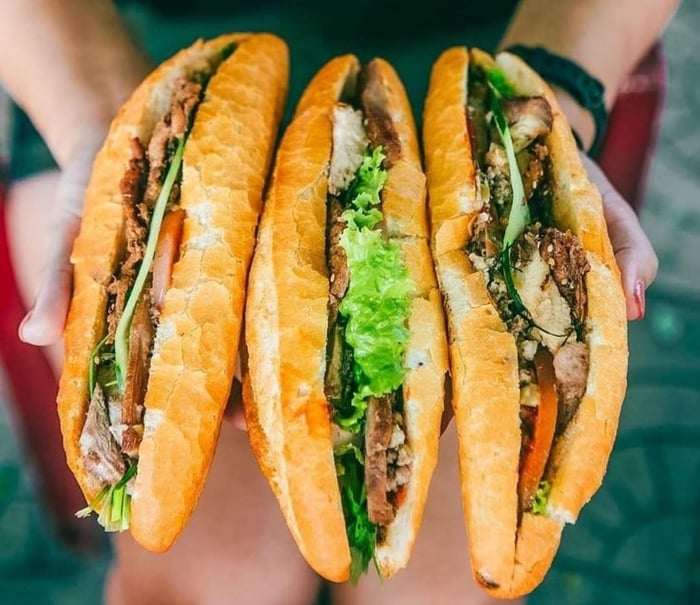 Bánh mì heo quay Đà Nẵng