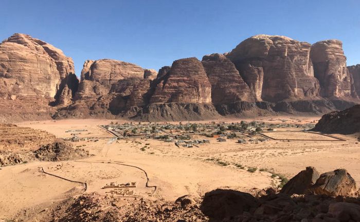 Sa mạc Wadi Rum, thung lũng ánh trăng với vẻ đẹp siêu thực 4