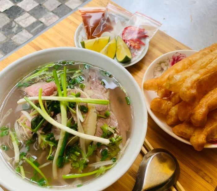 Phở đêm Hà Nội