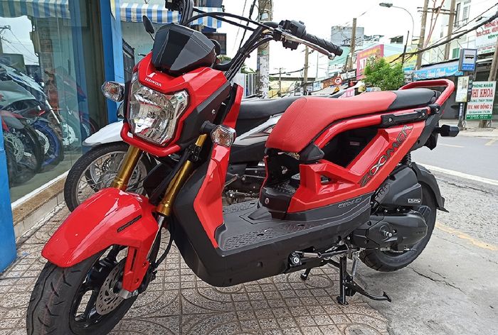 Honda Zoomer X 2021 - Xe tay ga 'độc đáo'