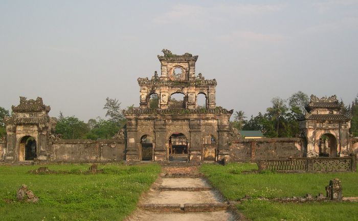 Đền Lăng Dục Đức