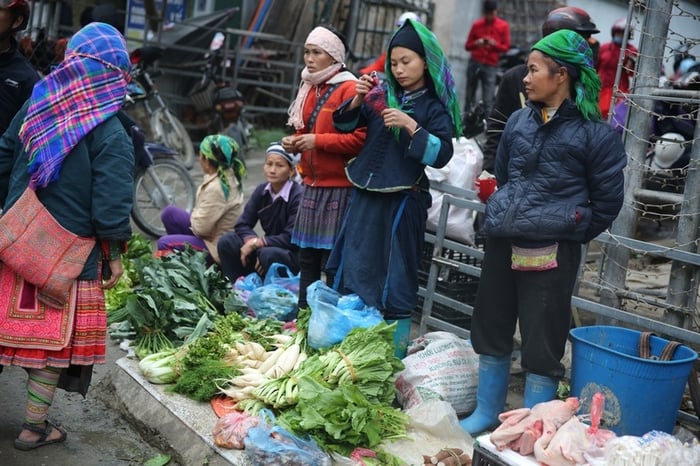 Trải nghiệm chợ phiên - vẻ đẹp văn hóa của vùng cao 7