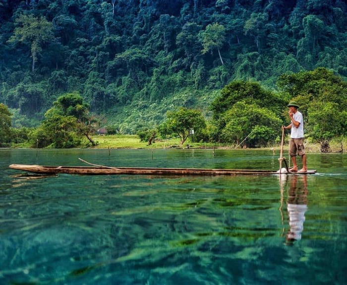 Khám phá ao Tiên tuyệt đẹp ở Hồ Ba Bể 4