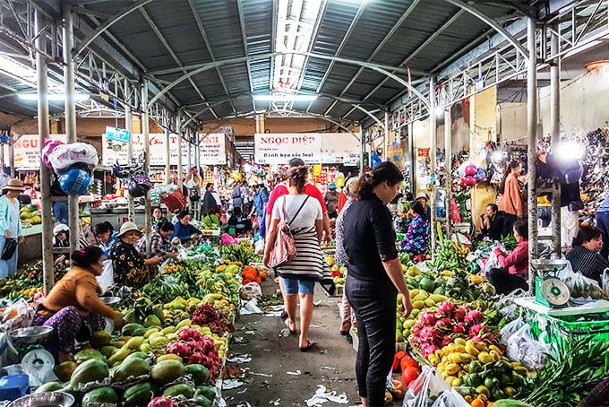 Khám phá Chợ Xóm Mới Nha Trang