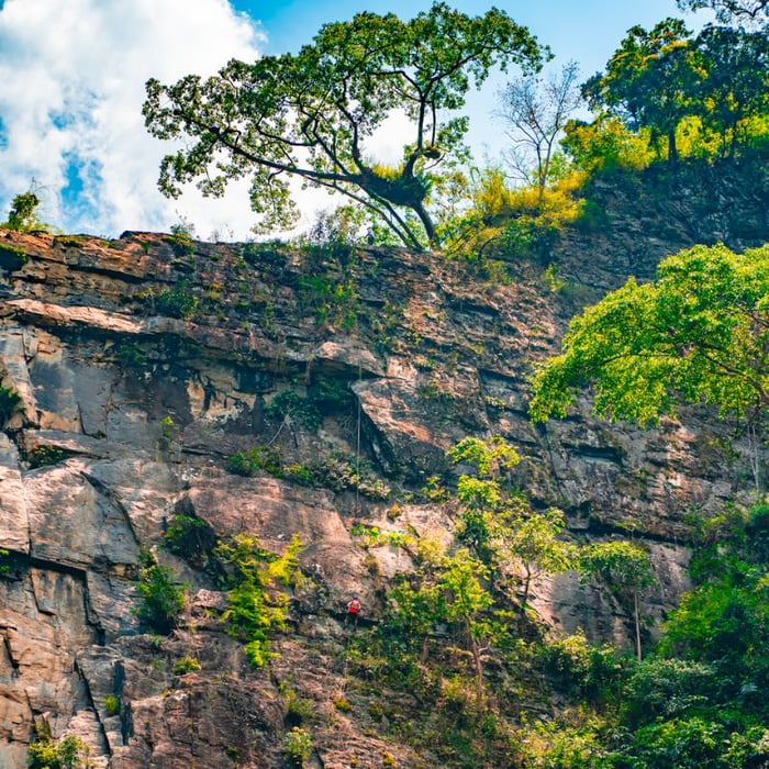 Phi Liêng, điểm nhấn kỳ vĩ giữa dãy núi đại ngàn, vẫn giữ vị thế là thác hàng đầu.