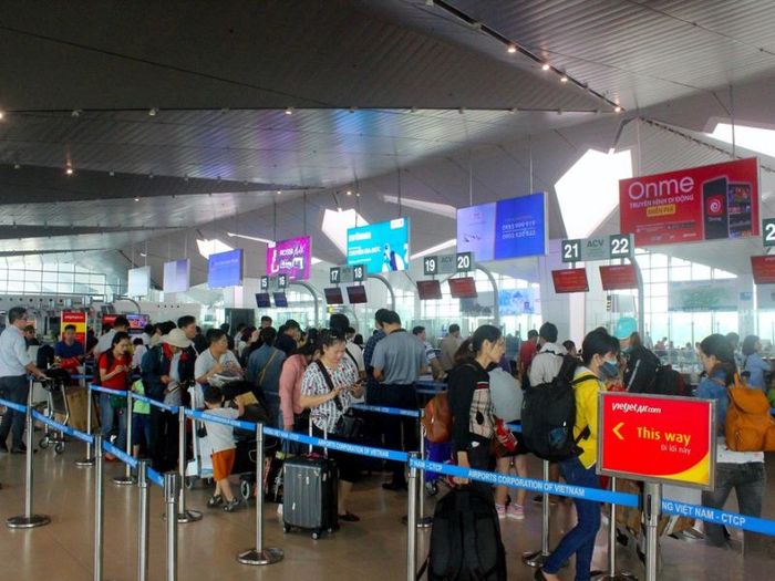 Hướng dẫn chi tiết thủ tục check-in tại Sân bay Vinh 9