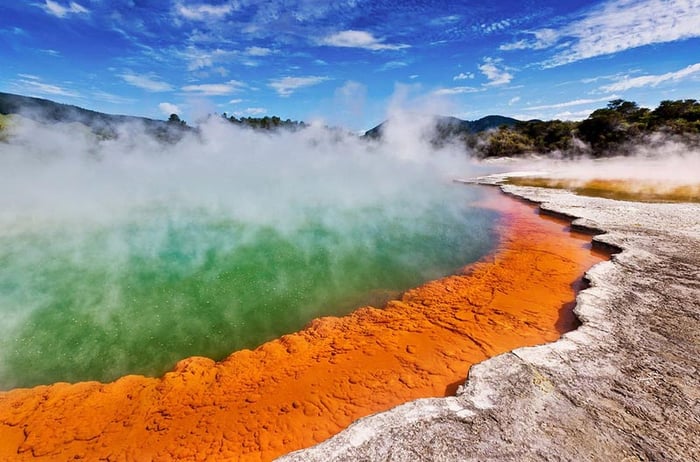 Rotorua - thành phố độc đáo và kỳ lạ của New Zealand, chắc chắn sẽ mang lại cho bạn những trải nghiệm đặc biệt.