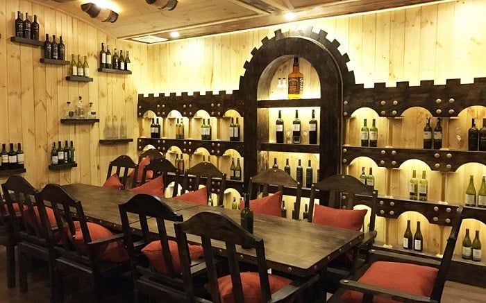 Nhà hàng Gia – The Organic Wine Cellar (Nguồn: dulichkhampha24.com)