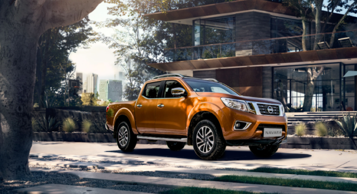 Nissan Navara đang áp dụng chương trình giảm 50% phí trước bạ cho khách hàng mua xe đến hết ngày 30/4. Liệu có đáng để đầu tư?