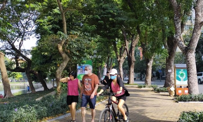 Hồ Thiền Quang