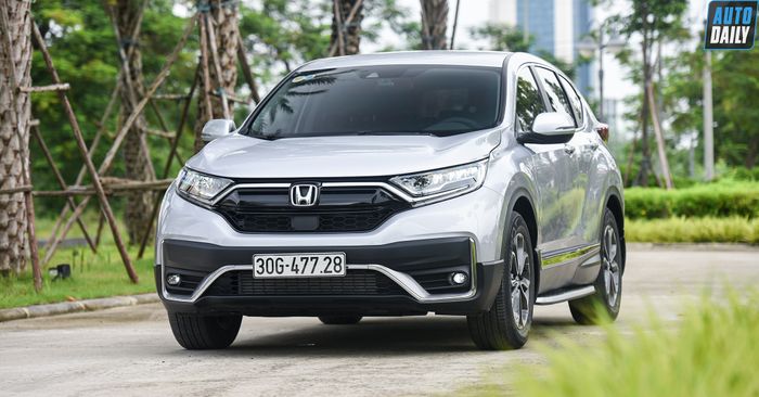 Honda CR-V thiết lập kỷ lục doanh số với hơn 3.200 xe trong tháng 12. Người dùng đánh giá Honda CR-V 2020: Đột phá về công nghệ an toàn, tôi không ngần ngại đầu tư.