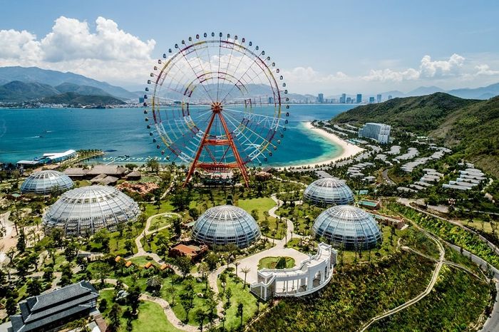 Khu du lịch Trăm Quả Trứng
