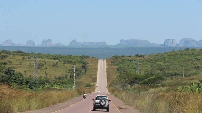 Khám phá viên ngọc trai quý giá ở Angola giữa lòng lục địa đen