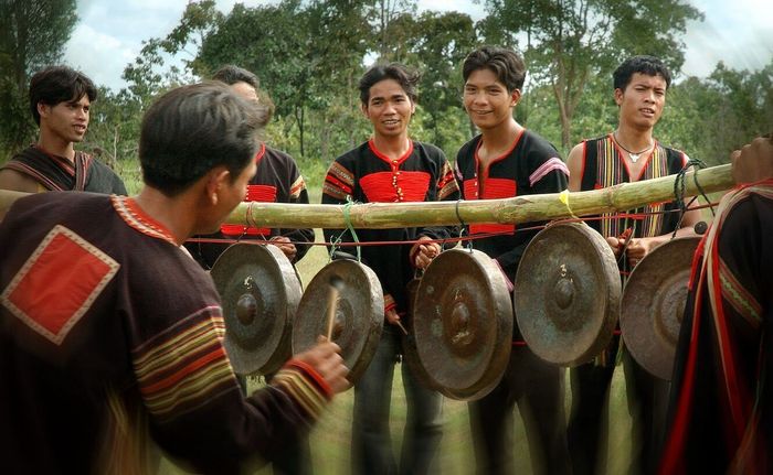 Làng Văn Hóa Cồng Chiêng Tây Nguyên - Nét đẹp đặc trưng của vùng đất đỏ Bazan 8