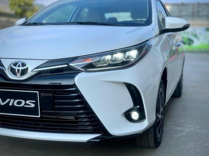 Toyota Vios 2021 đã đổ bộ đại lý, sẵn sàng thách thức Honda City 2021 với toyota-vios-2021-1.jpg