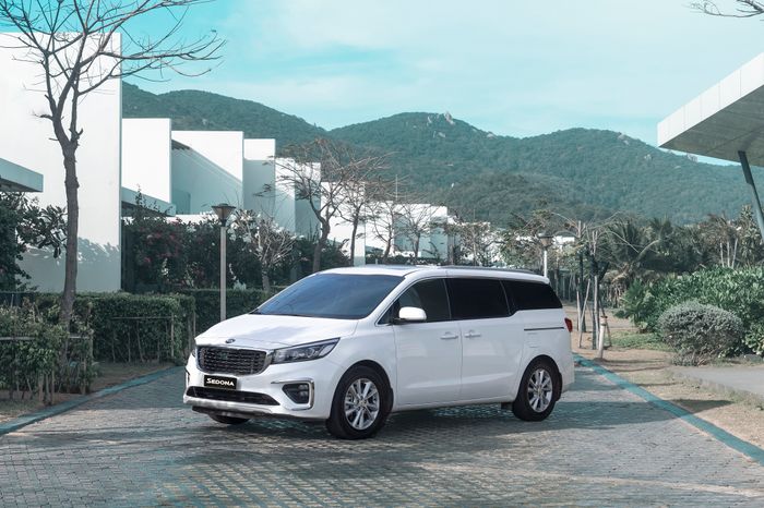 Kia Sedona Signature: Đỉnh cao của dòng xe gia đình 7 chỗ cỡ lớn sedona-2.jpg