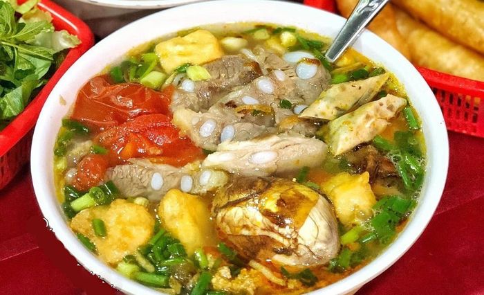 Bún riêu ngon Hà Nội