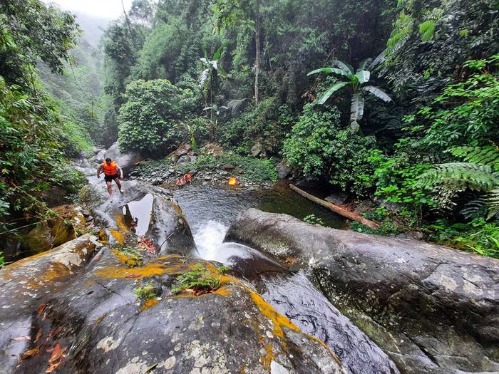 Khám phá suối Cửa Tử và trải nghiệm hành trình trekking thú vị 7