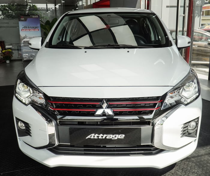 Mitsubishi Attrage CVT Premium 2021 đã ra mắt, có giá 485 triệu đồng