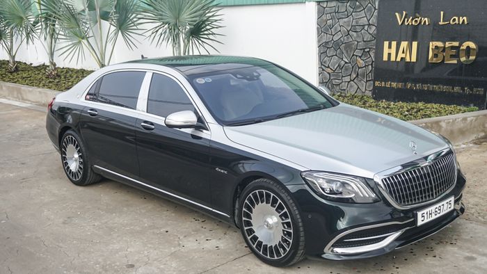 Mercedes-Maybach S560 4MATIC màu hiếm Emerald Green đầu tiên tại Việt Nam Mercedes-Maybach-S560-4MATIC-Emerald Green (14).JPG