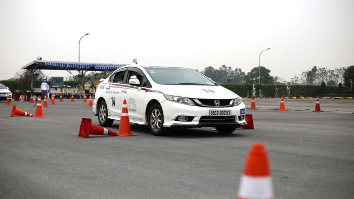 Cuộc thi 'Hướng dẫn viên Lái xe an toàn năm 2020' vẫn đang sôi động