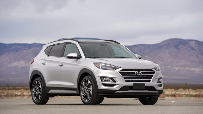 Thêm 471.000 chiếc Hyundai Tucson bị triệu hồi vì nguy cơ cháy nổ large-32126-2019tucson-1.jpg