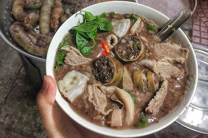 Cháo đêm ở Hà Nội