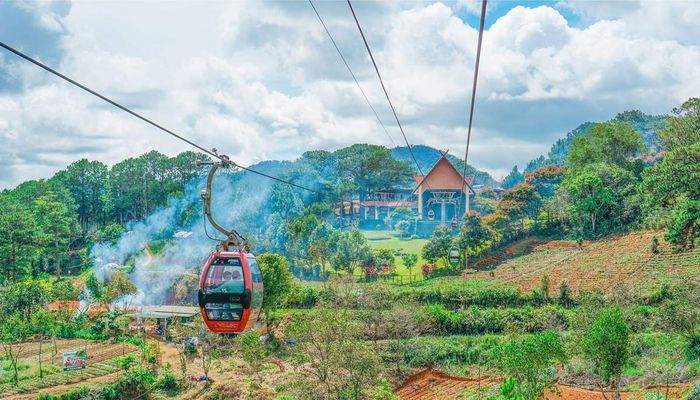 Cáp treo Đà Lạt - Trải nghiệm toàn bộ vẻ đẹp của Đà Lạt mờ sương từ trên cao 11