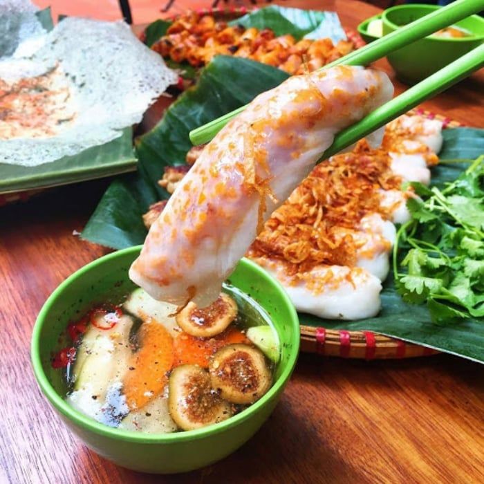 Món bánh cuốn ở Đồ Sơn Hải Phòng có hương vị khác biệt so với các loại bánh cuốn khác ở miền Bắc mà tôi đã từng thử. Ảnh: Sưu tầm