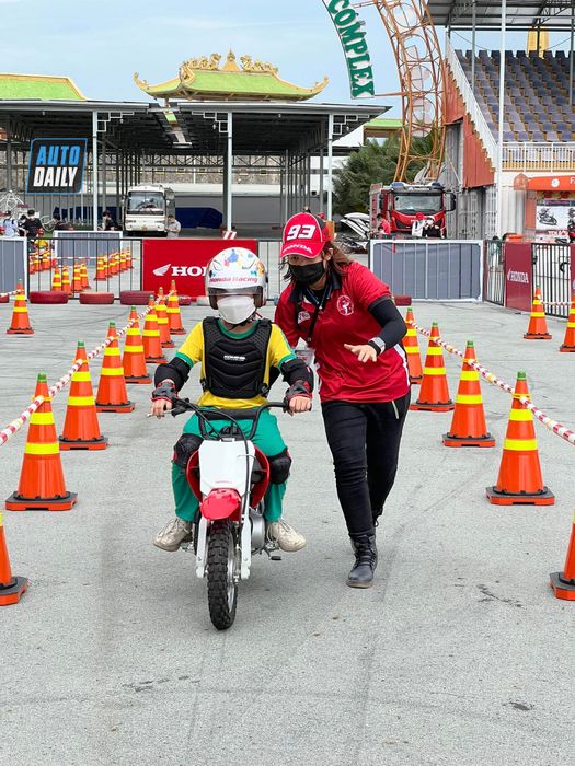 Trường đua mini dành cho trẻ em “Kid Training” – Hoạt động mới lôi cuốn tại VMRC 2022 vmrc-2022-kid-training2.jpg