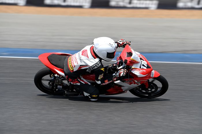 Kết quả Cuộc đua 1 Chặng 1 ARRC 2023 – Cao Việt Nam vào top 10 arrc-2023-round1-race1-012.jpg