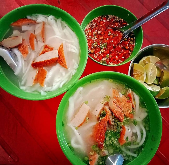 bánh canh chả cá