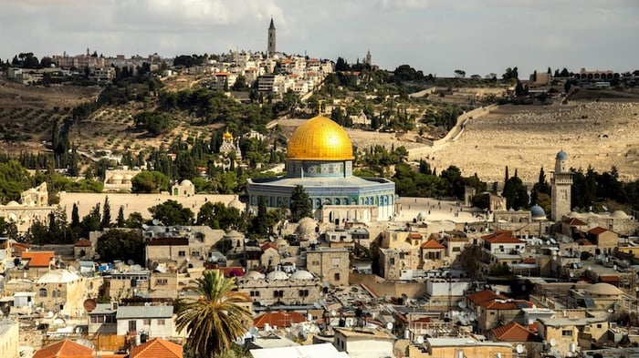 Đất Thánh Jerusalem, nơi mà bức tường gạch đá đã ghi lại dấu ấn lịch sử