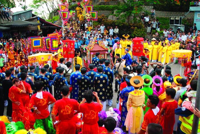 Hướng dẫn du lịch tự túc An Giang mới nhất 2